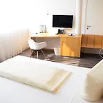 Hotel Cristall 2*